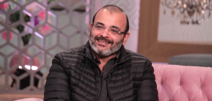 أيمن بهجت قمر 