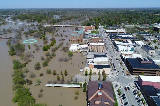 انهيار سدين بولابة ميشيجان