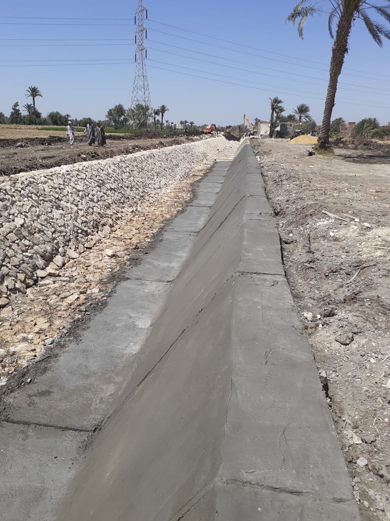 تبطين وتأهيل الترع