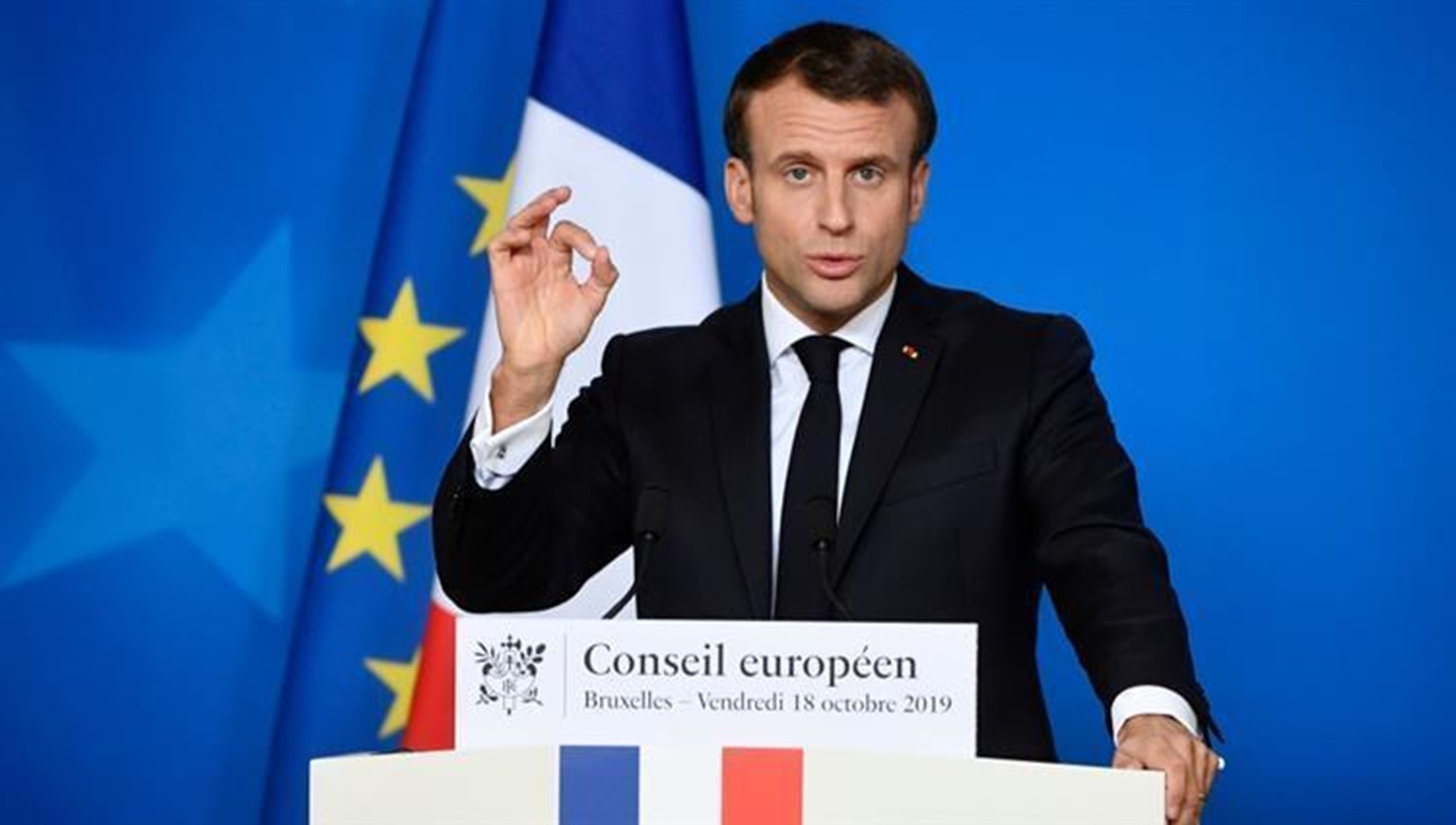 فرنسا تعامل بريطانيا بالمثل وتفرض الحجر الصحي على القادمين