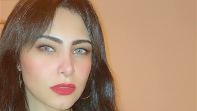 انجى خطاب