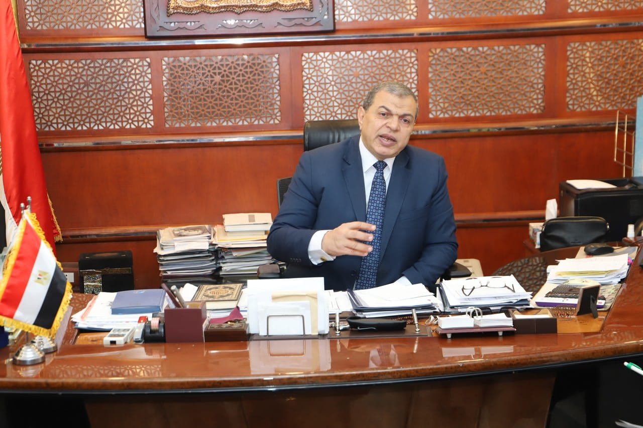 محمد سعفان وزير القوى العاملة