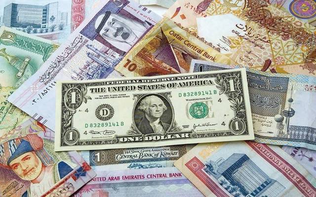 عملات عربية  وأجنبية