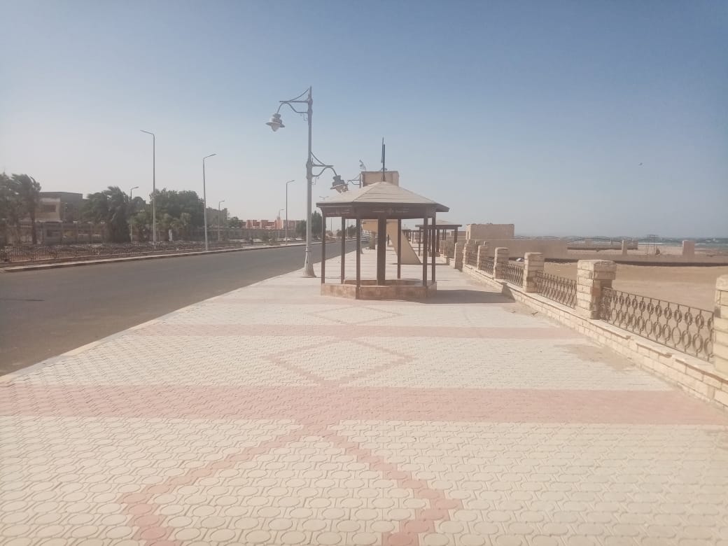 خلو الشوارع من المواطنين في عيد الفطر  خلو الشوارع من المواطنين في عيد الفطر