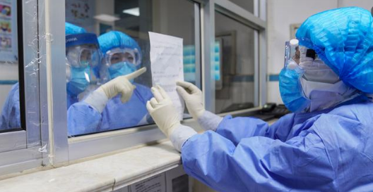 الاطقم الطبية 