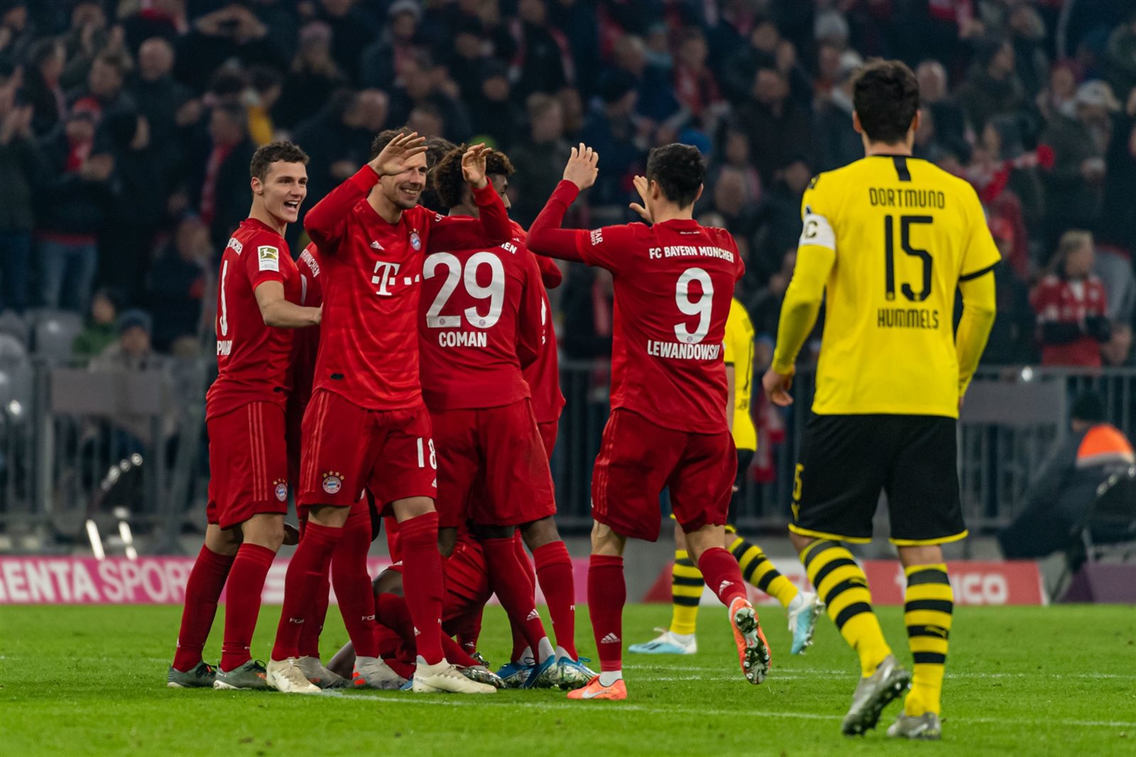 كلاسيكو بوروسيا دورتموند وبايرن ميونخ