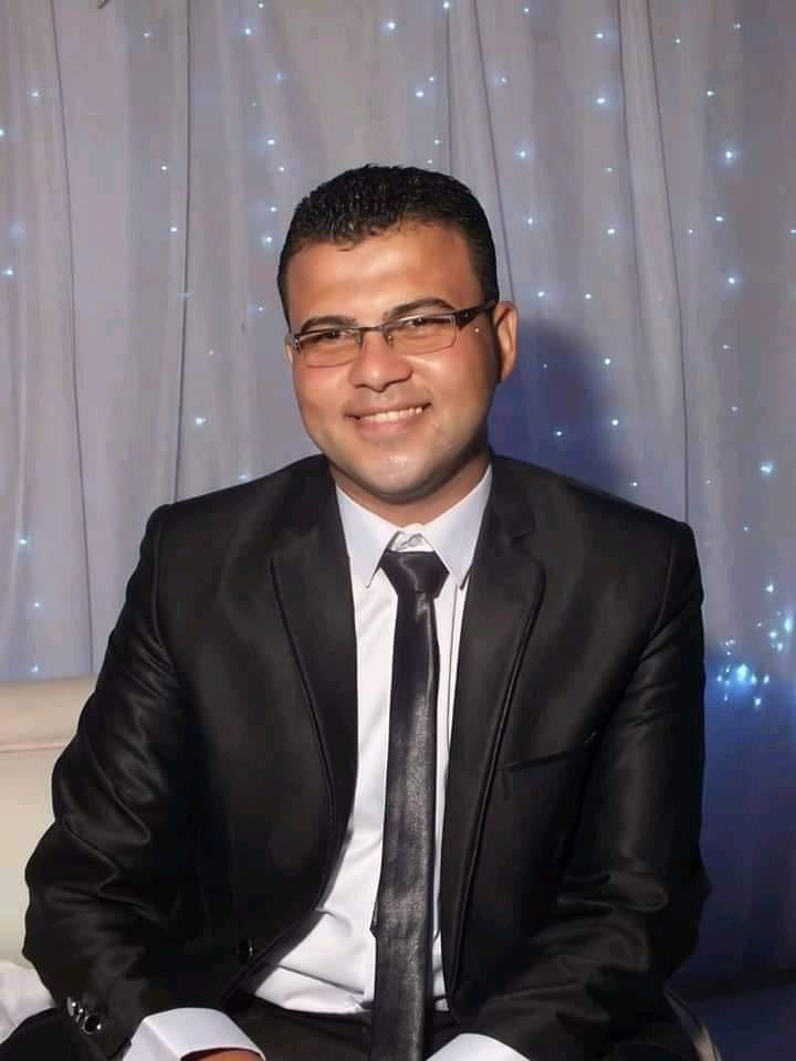 الصيدلي محمد فتحي خليل 