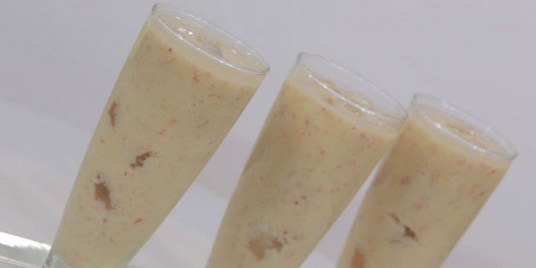 طريقة عمل زبادى بالخوخ