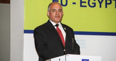 الدكتور محمد عبد العاطى وزير الموارد المائية والرى