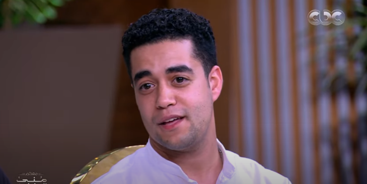 الفنان خالد أنور