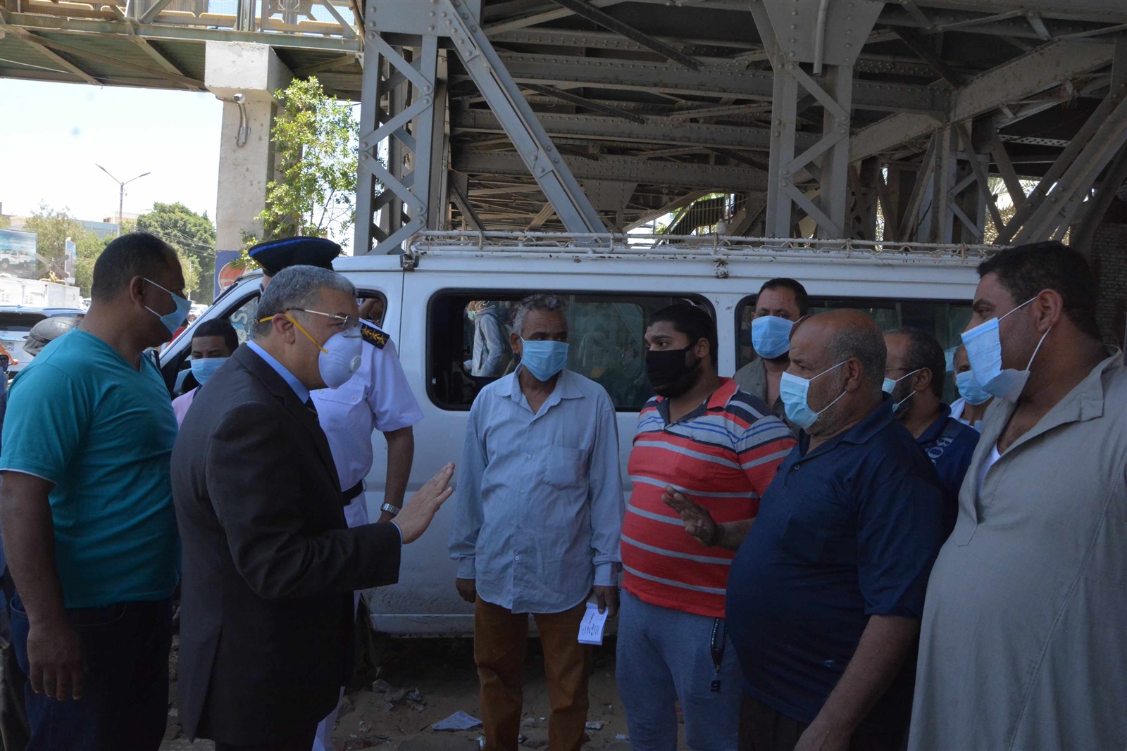 محافظ المنيا