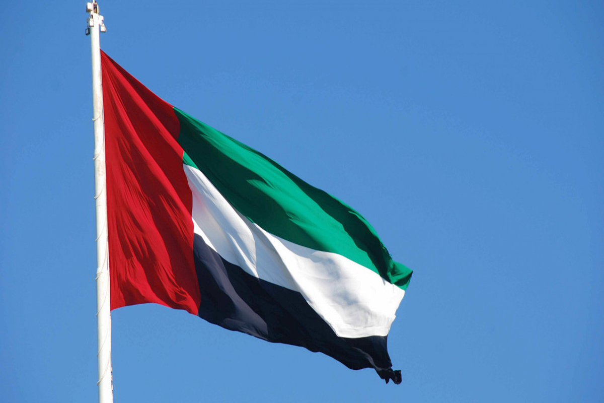 الإمارات تسجل 726 إصابة جديدة بفيروس كورونا