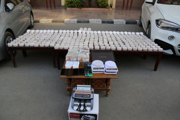 ضبط اخطر عصابات تجارة وتصنيع المخدرات