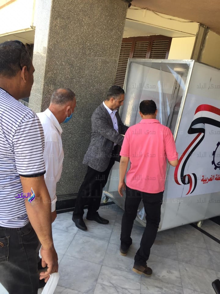 جهاز تعقيم الكتروني