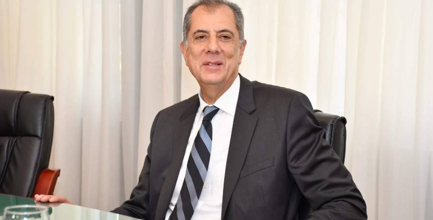  عمرو جزارين رئيس نادى الجزيرة