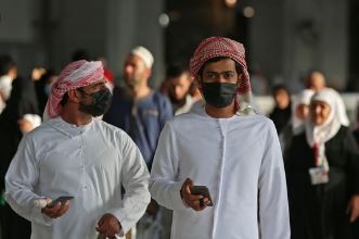 الإمارات تسجل 596 إصابة جديدة و3 حالات وفاة بـ فيروس كورونا 