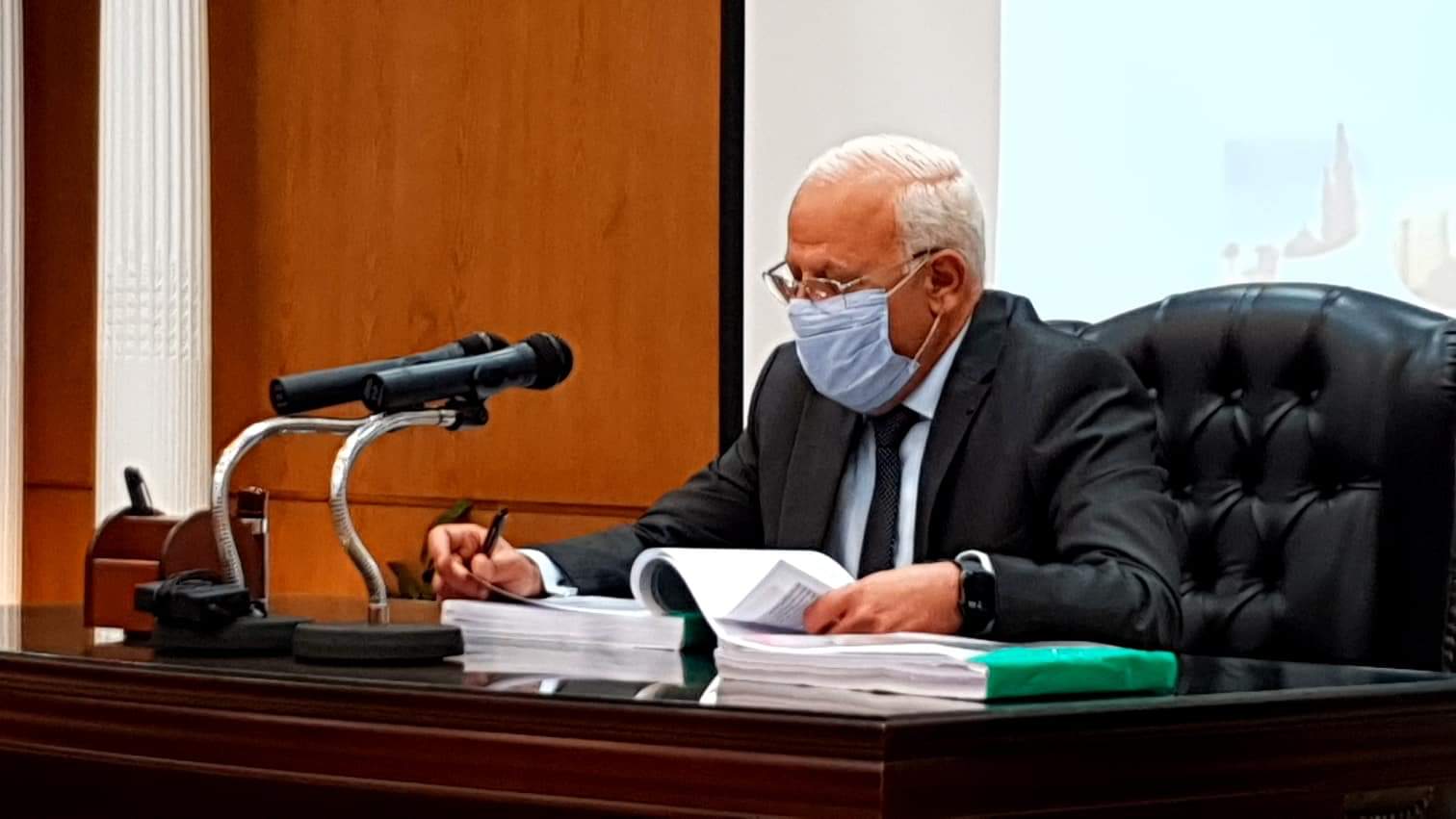  اللواء عادل الغضبان محافظ بورسعيد 