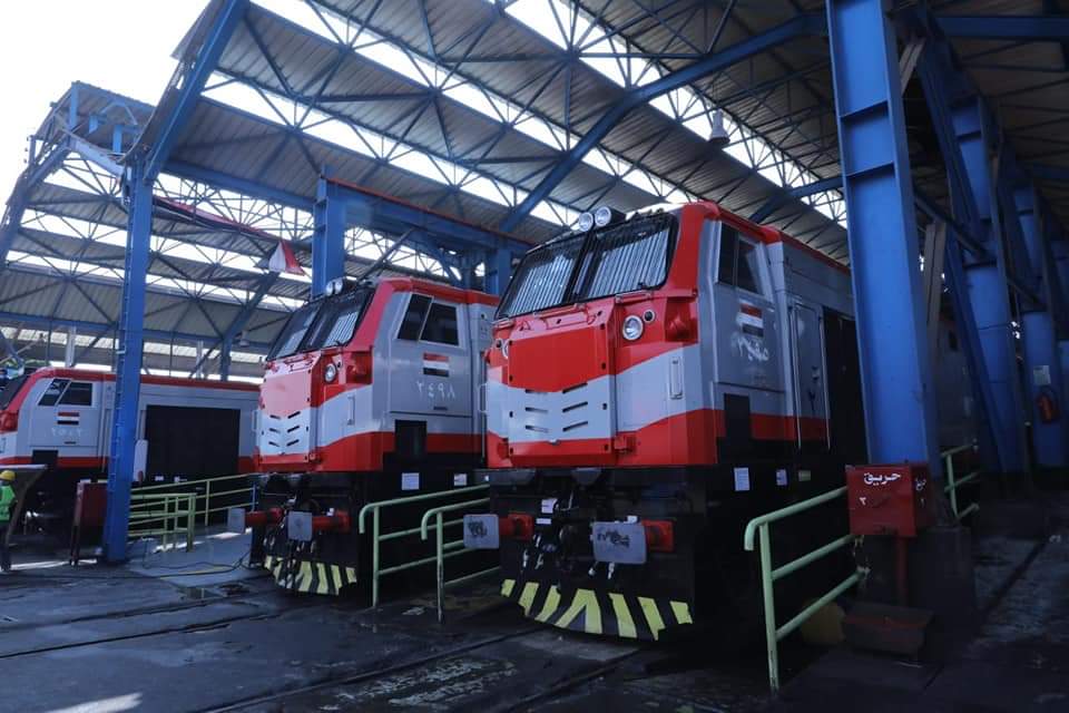 قطارات السكة الحديد 