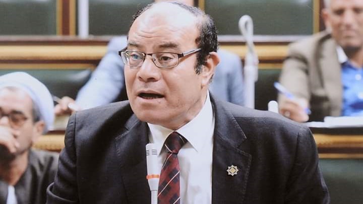 النائب حسين عشماوى