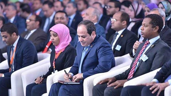 الرئيس السيسي فى مؤتمر الشباب 