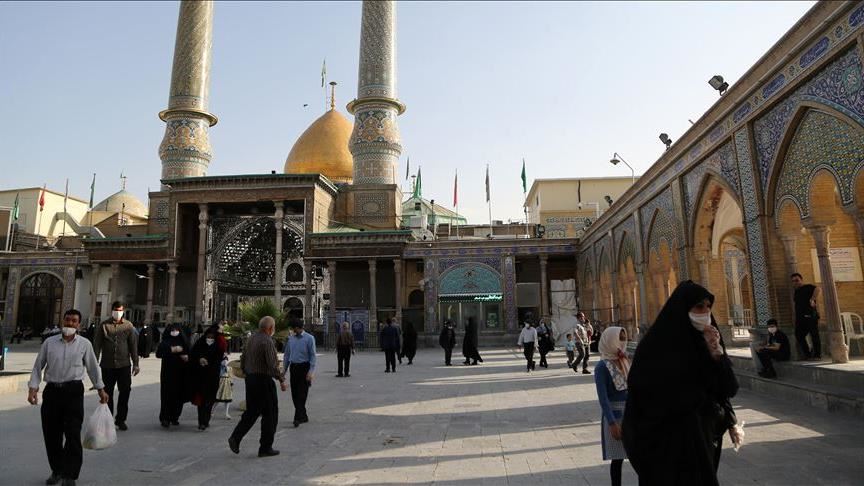 إيران تسجل 2043 إصابة جديدة بـ فيروس كورونا