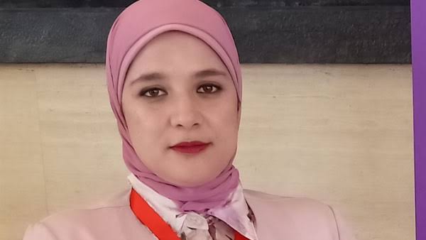 إيمان طلعت، عضو تنسيقية شباب الأحزاب