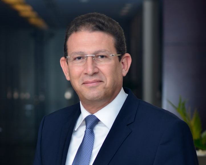 رئيس بنك عودة 