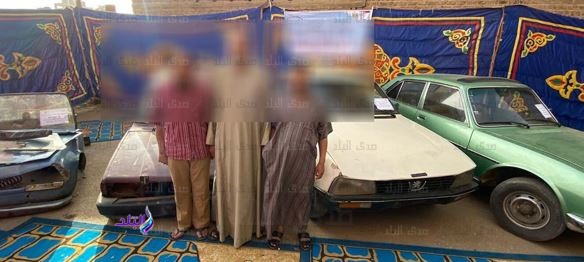 المتهمين 