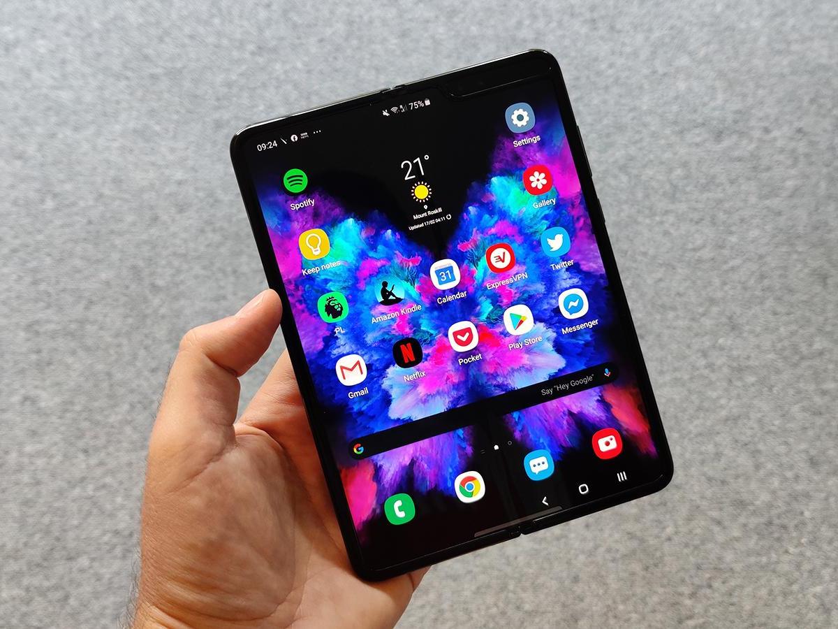 امسونج ستصدر هاتف Samsung Galaxy Fold 2 بسعر أرخص لهذا السبب