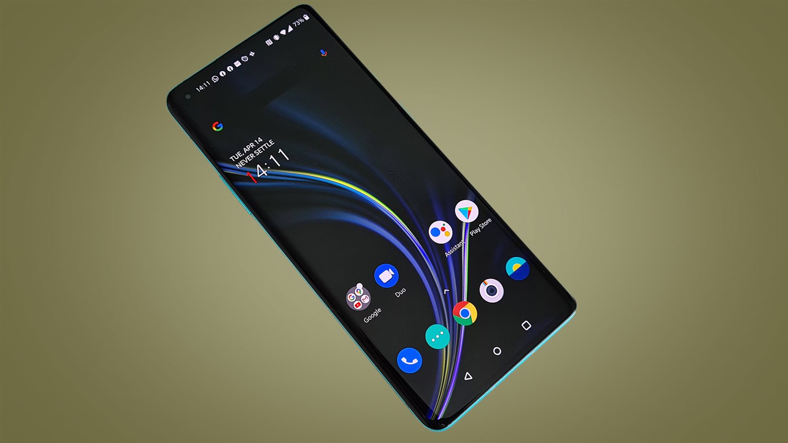 OnePlus 8 Pro يفوز بجائزة أفضل هاتف أندرويد في 2020