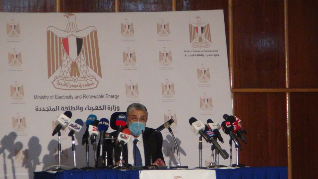 وزير الكهرباء