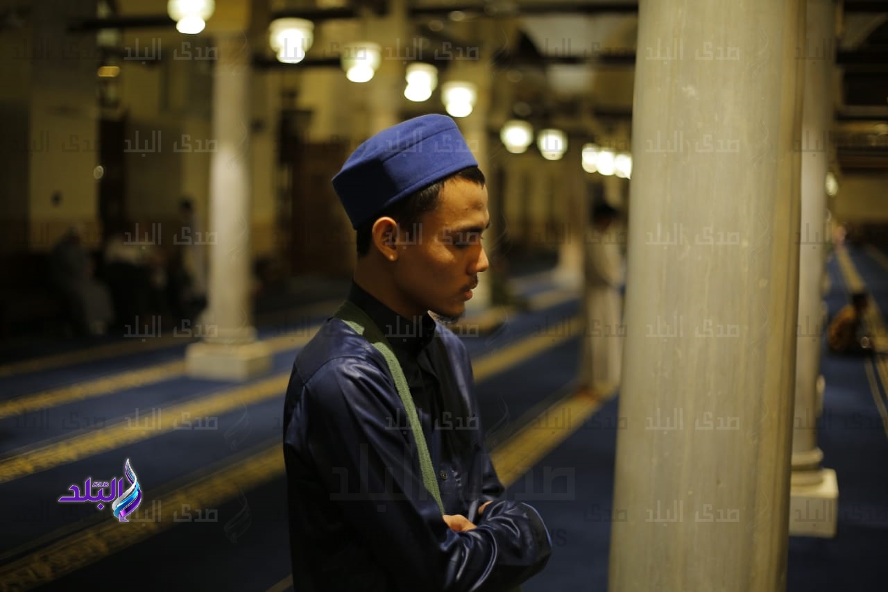 حكم صلاة الجمعة خلف الراديو أو التليفزيون .. اعرف الإجابة