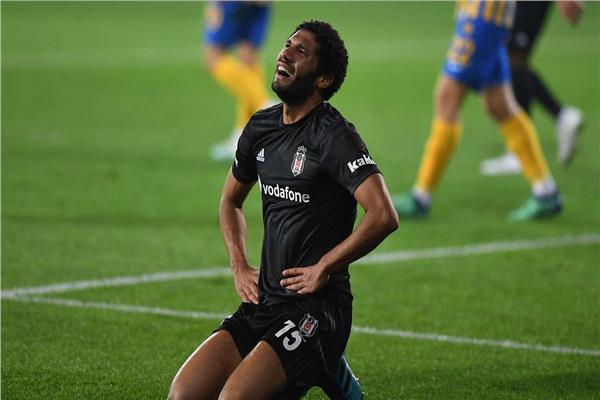 محمد النني لاعب بشكتاش