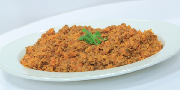 طريقة عمل طاجن لسان عصفور بالعدس