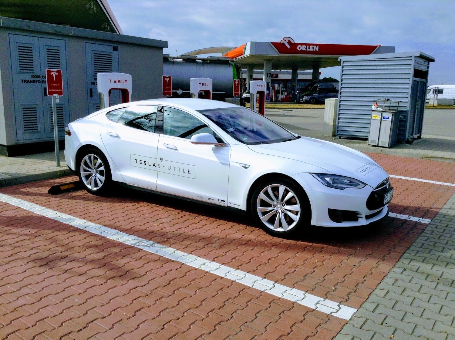  السيارة الكهربائية