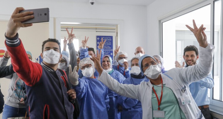 الكويت تسجل 772 حالة شفاء جديدة من فيروس كورونا في 24 ساعة