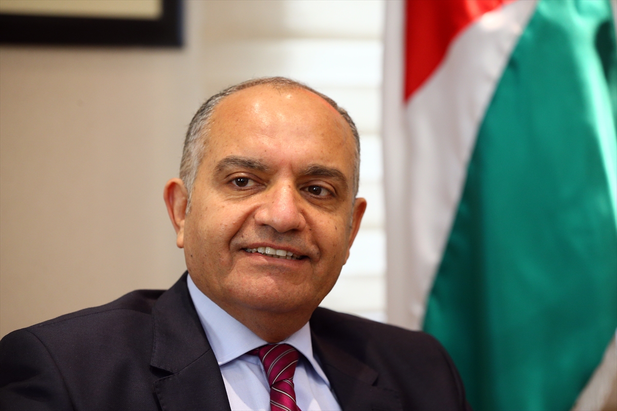 وزير الإعلام الأردني