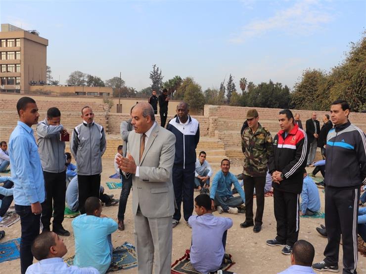 جامعة الأزهر تختبر طلاب التربية العسكرية
