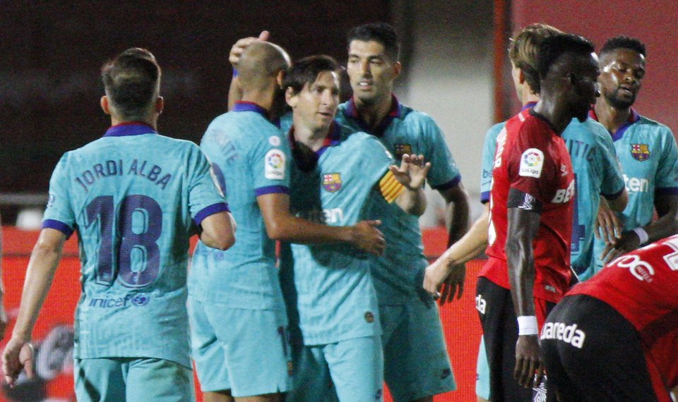 برشلونة