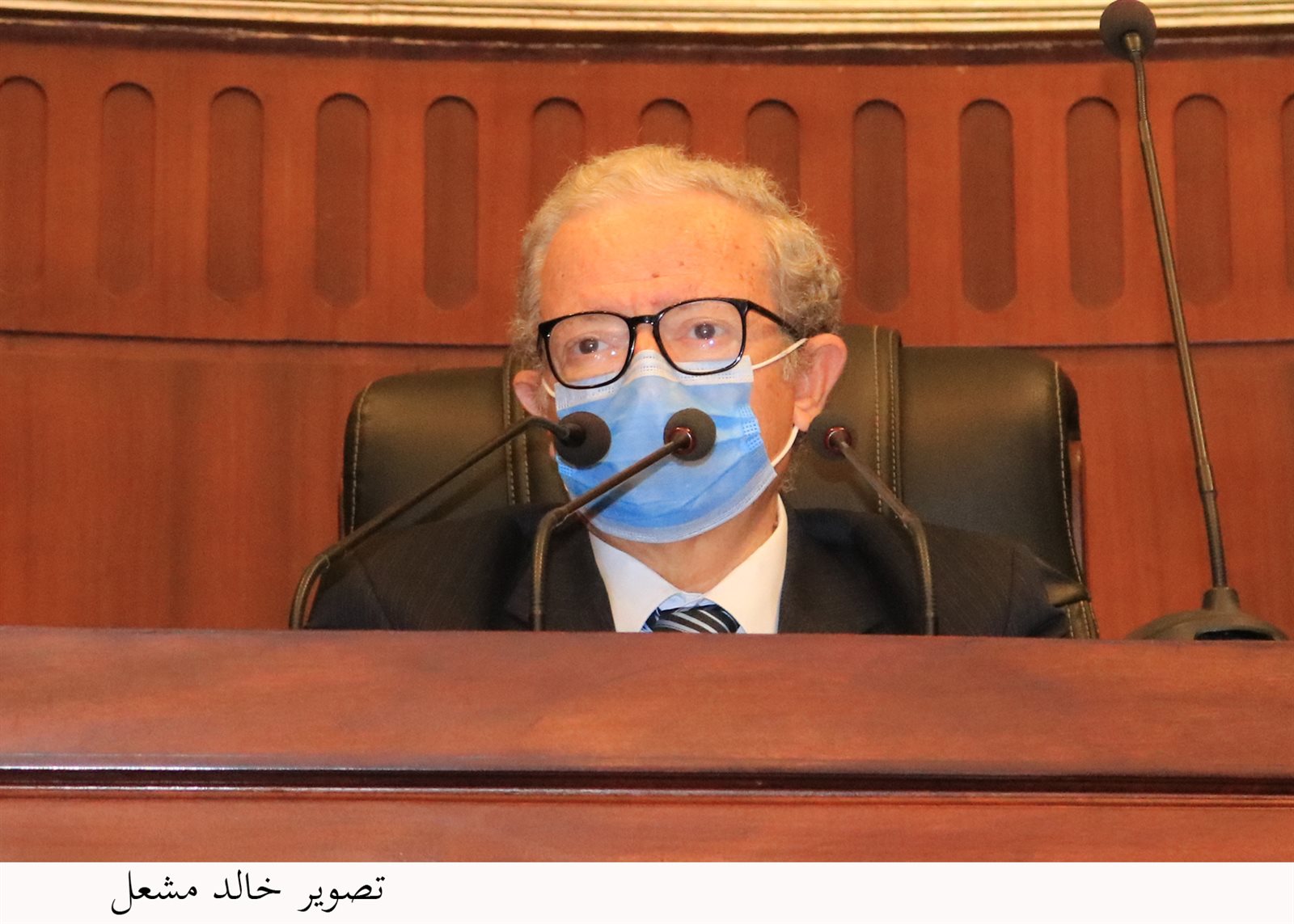 الدكتور حسين عيسى 