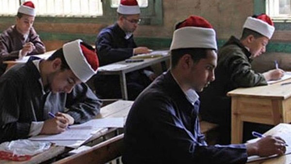 طلاب الثانوية الازهرية 