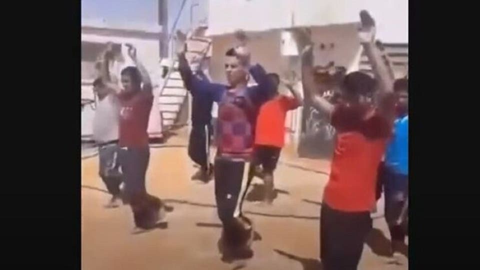 وصول المصريين المحتجزين