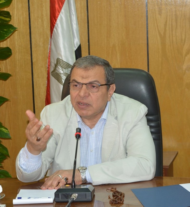 وزير القوي العاملة محمد سعفان 