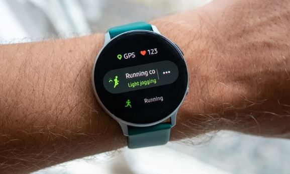  سامسونج تدمج تطبيقا جديدا في ساعتها Galaxy Watch Active 2