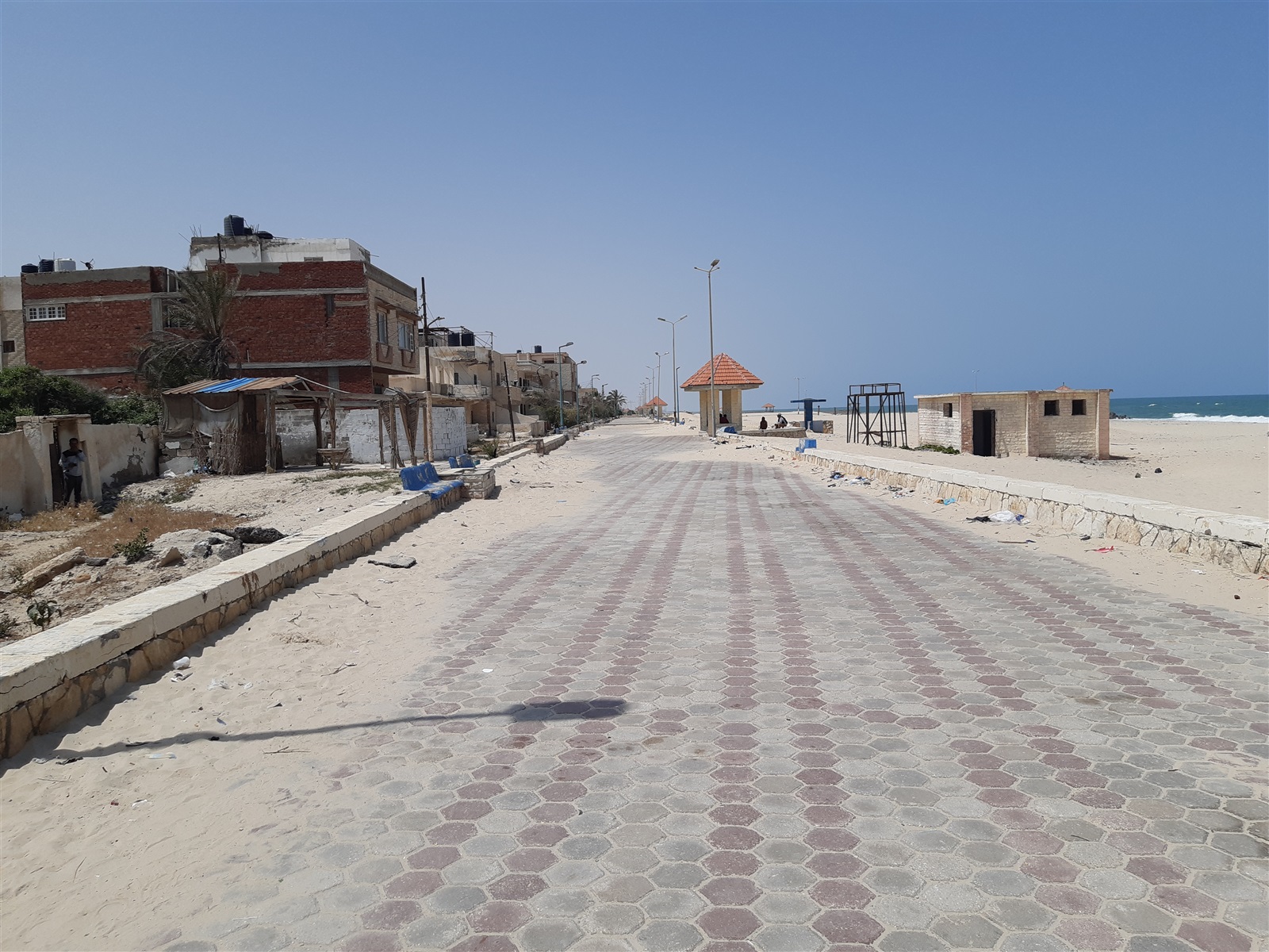 شاطئ العريش 