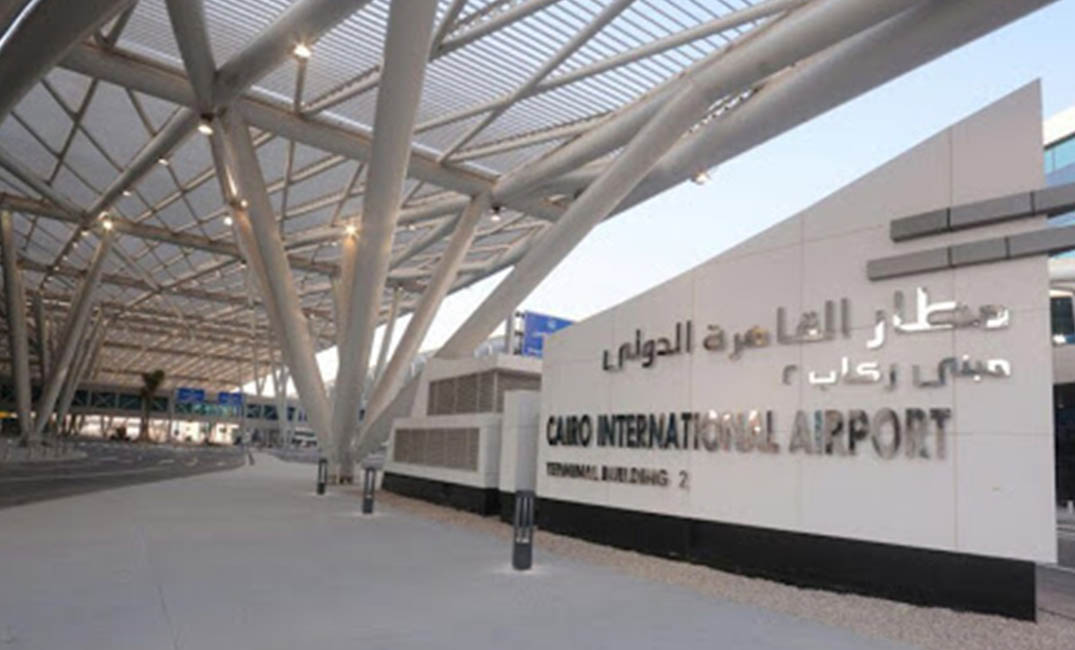 مطار القاهرة الدولى
