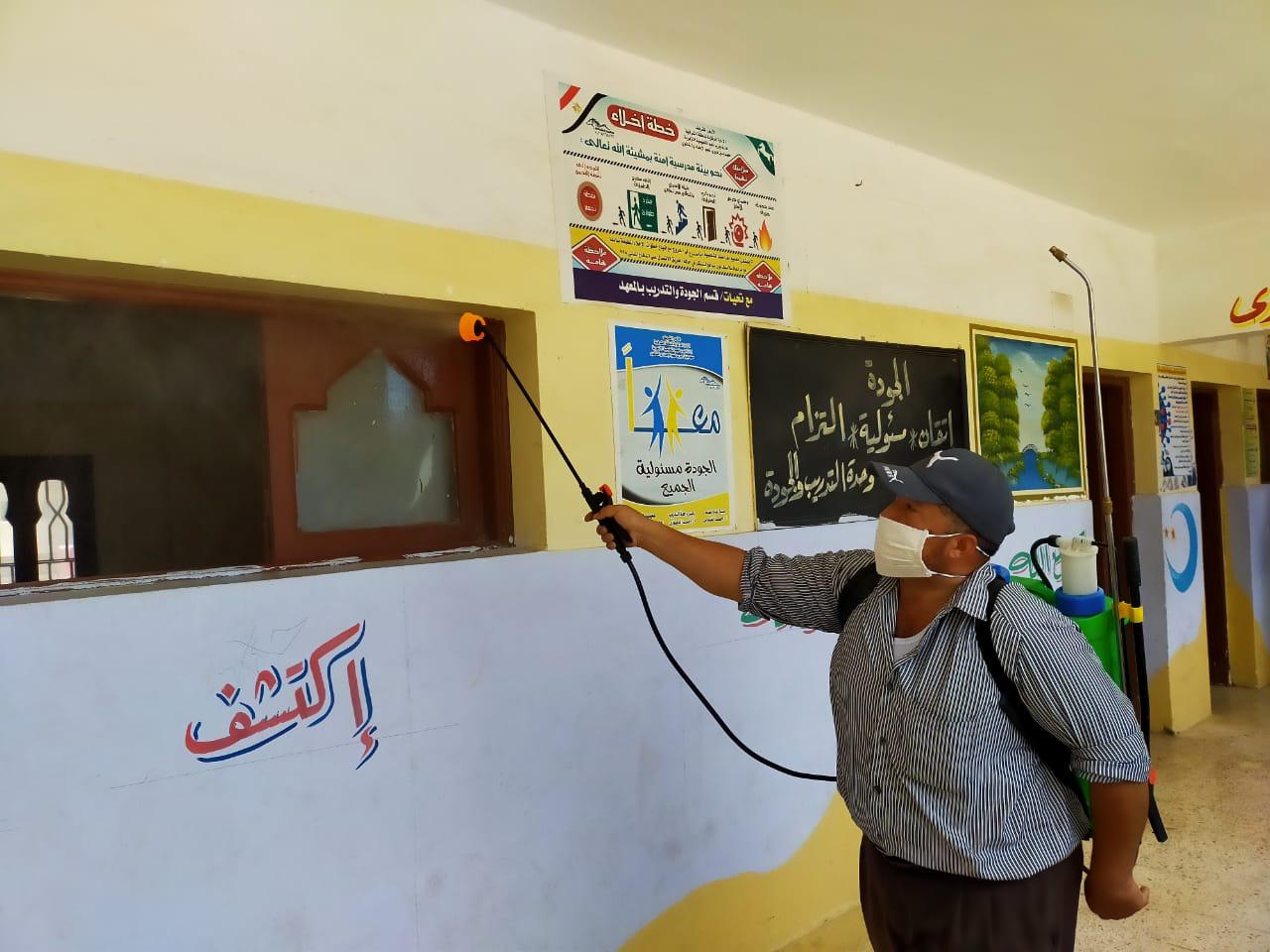 تطهير اللجان 