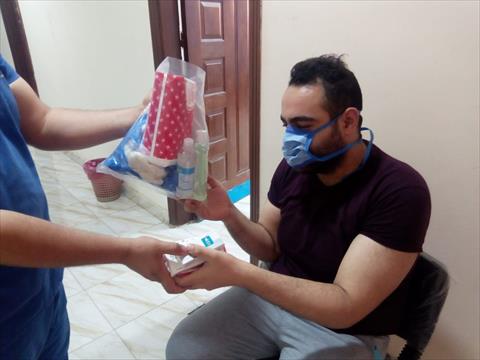 أيهما أفضل العزل المنزلي أم الحجر بالمستشفى؟ د.هناء سرور ترد