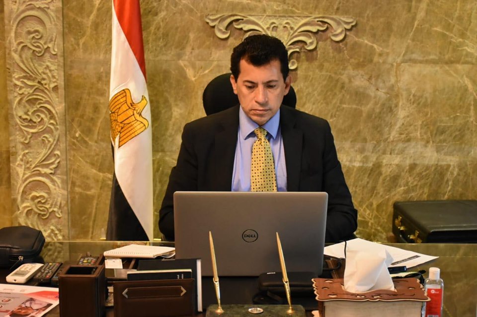 اشرف صبحي