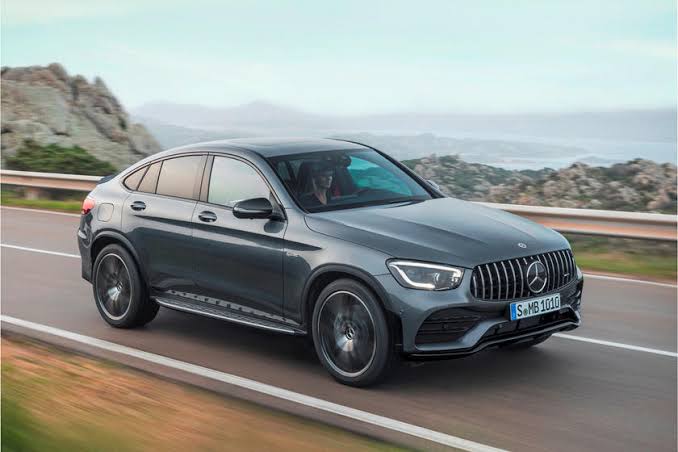 ظهرت مع تامر بشير.. تعرف على تفاصيل سيارة mercedes GLC 43 A